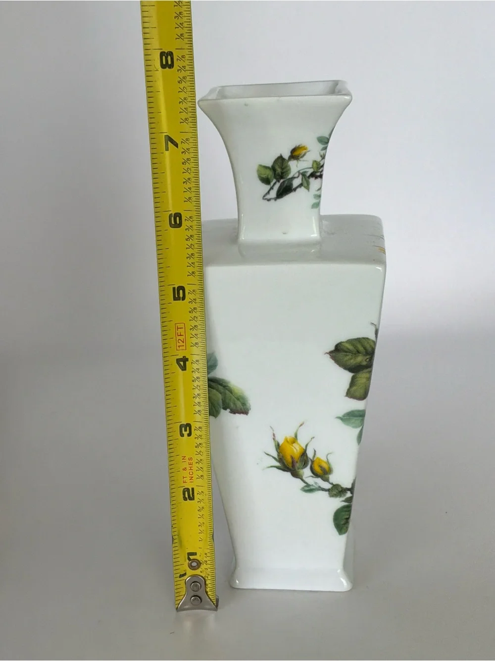 I. Godinger & Co. Yellow Rose Porcelain Square Vase Floral Décor